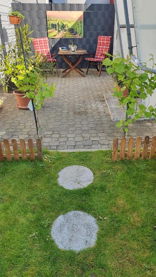 Ferienwohnung Kleine Suedpfalz Zeiskam Bagian luar foto